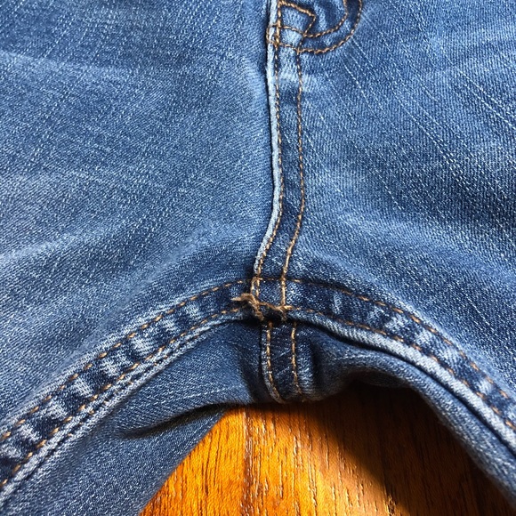 Aero distressed cheeky skinny jeggings - Picture 7 of 11